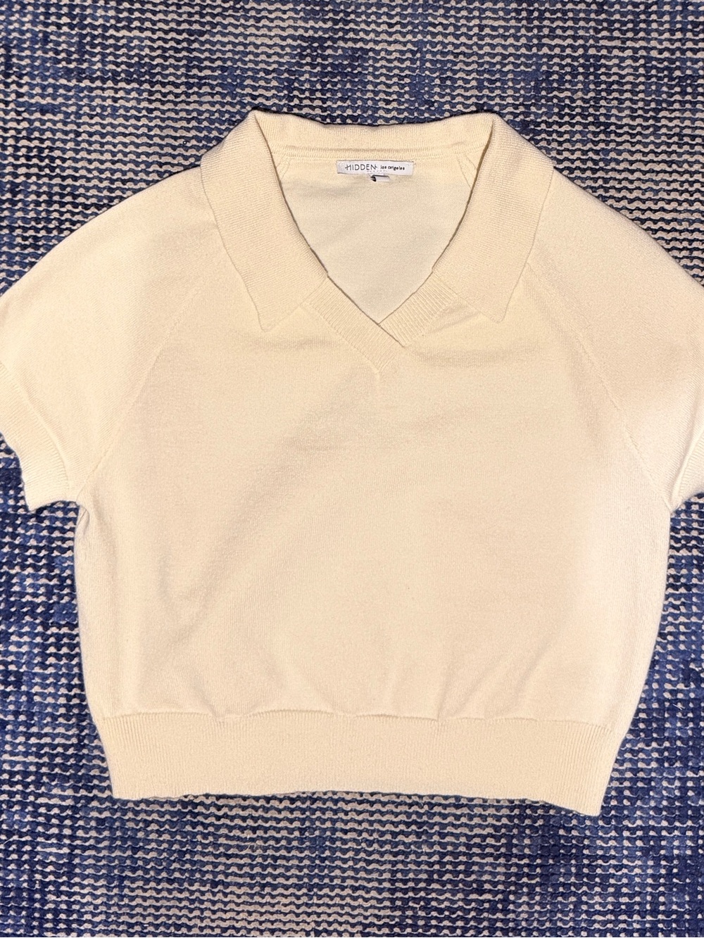 Hidden by Harper Cream Short-Sleeve V-Neck Sweater